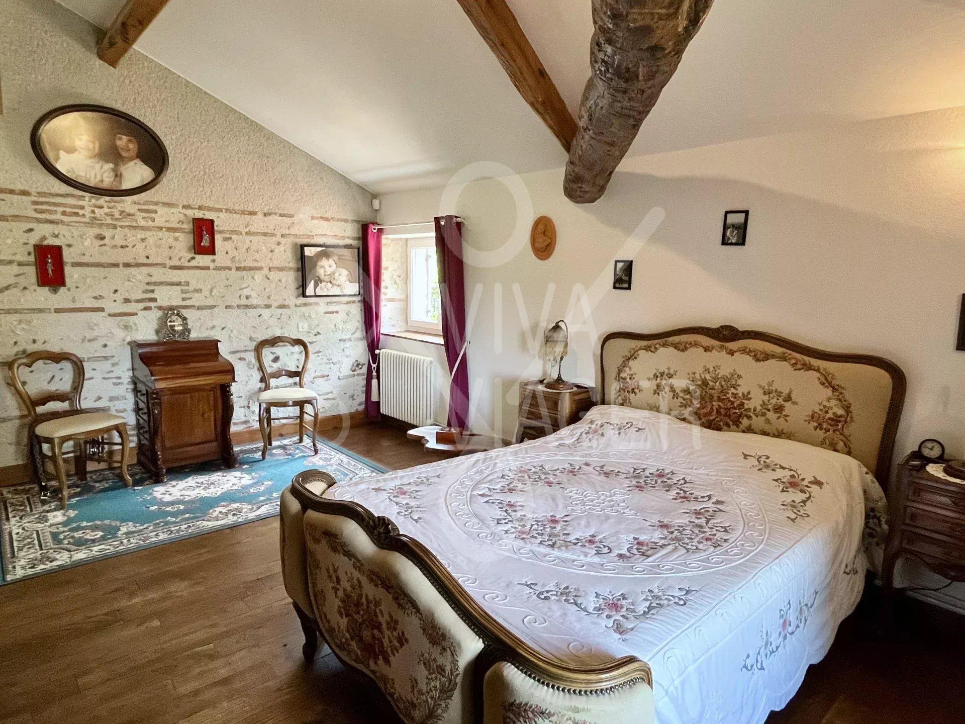 ea4c7c4a6dce3bd2ed8ec6235478e248_9924852531_1920-original-40008 Maison en pierre 200 m² – – Vente à terme libre – Fals (47) – Parc arboré de 8 000 m²