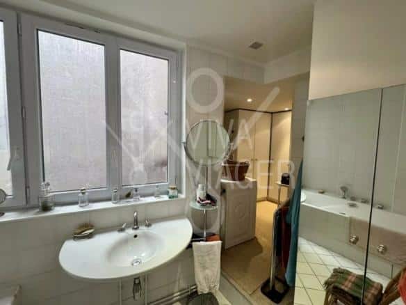 Appt 4P 78m² avec balcon – Nue-propriété – Paris 9ème