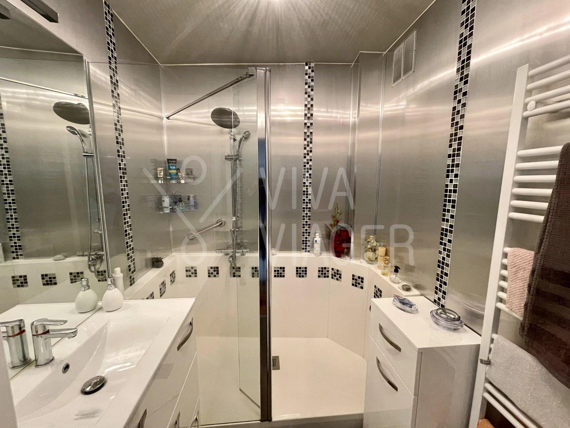 f6886ea952cd93ccaae3e28a7aaf810f_4920fff2b6_1920-original-38256 Apt de 3P de 66 m² – Viager Occupé – Paris 11